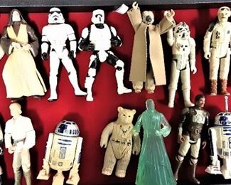 STAR WARS ACTION FIGURES & ACCESSORIES