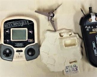 STAR WARS ACTION FIGURES & ACCESSORIES