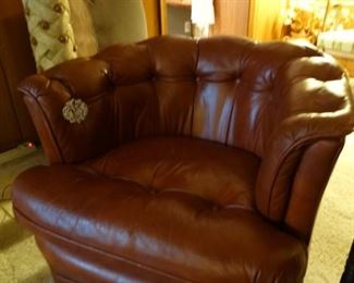 Club Swivel Chair (2 available)