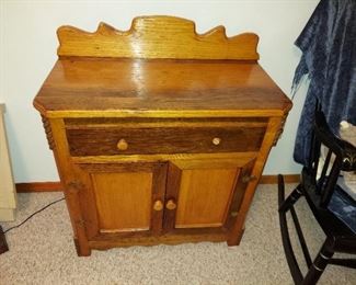 Another Pine Wash Stand