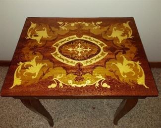 Inlay Top Table Stand