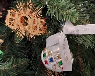 Ornaments on 7' Tree