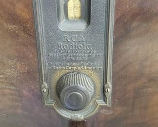 RCA Radiola (Victrola) Radio & Record Player RARE