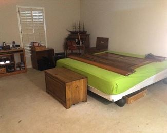 that rolltop desk has horns