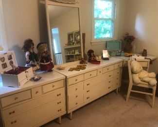 Yep, Cher and I grew up on the outskirts of the Amish community that excommunicated us on account of how we liked electricity and stuff. White dresser