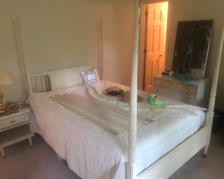 YOU CAN CONVERT THIS TO A CANAPY BED! (Cher wrote this caption. I'm not as excited as her about this)