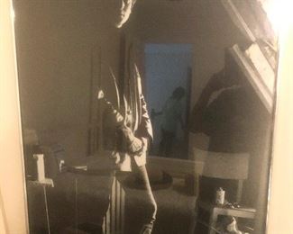 this is a bad picture of a print of John Lennon in Hamburg, Germany