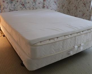 Brothers bedding mattress and boxspring