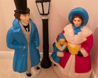 $225  for set - Can't you just see these Empire Dickens Carolers on some dirty smelly street corner in Victorian England singing their hearts out.  Also is the man a giant?  With his hat on he's taller than the street lamp.