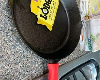 12” Lodge cast iron pan
