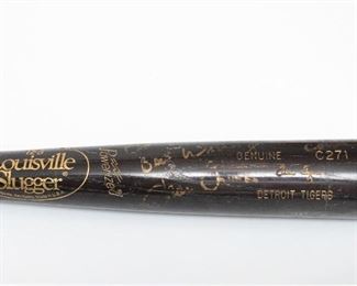 Louisville Slugger 125 signed by Detroit Tigers 
