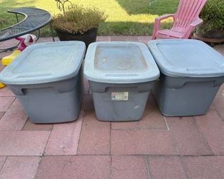 Three 18-gal Sterilite totes with lids