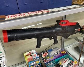 Mattel Agent Zero Bazooka Toy