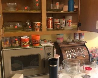 kitchen items-bread box microwave