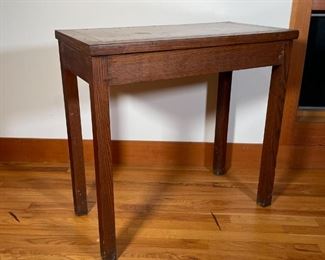 SMALL WOOD TABLE | h. 30-1/2 x w. 32-1/4 x d. 16-1/2 in. 