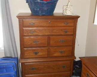 Virginia House Chest of Drawers