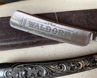 Incredibly cool shaving blades with original boxes