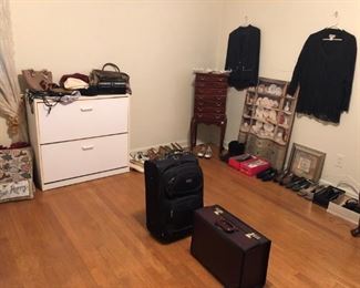 Shoe Cabinet, Jewelry Cabinet, Luggage, Shoes