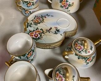 Beautiful Japanese tea set