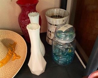 Bud vases & miscellaneous 