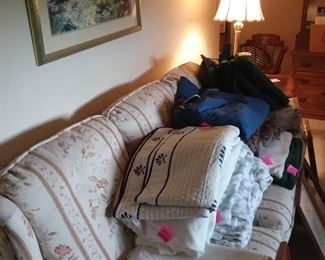 sofa / bed linens / lamp