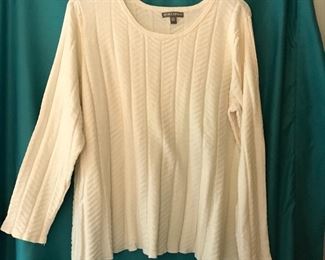 Jessica London size 26/28 knit top