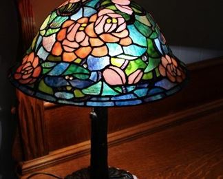 Dale Tiffany desk lamp, signed on base, 16" across, 26" tall