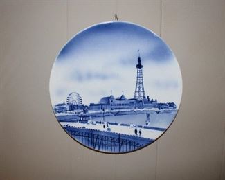 Blue and white decorative plate, antique