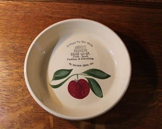 Watt pottery advertising pie plate, apple pattern, as is