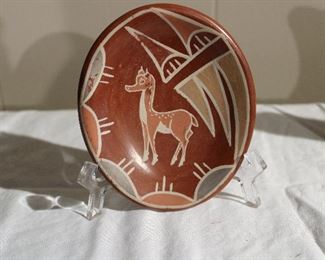 Santa Clara pictorial pottery dish