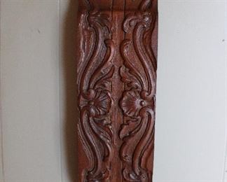 Another antique carved wood element