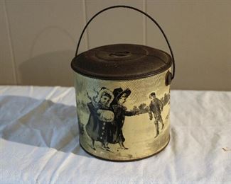 The Pottery-Parlin Company Christmas tin c. 1900, with its original lid