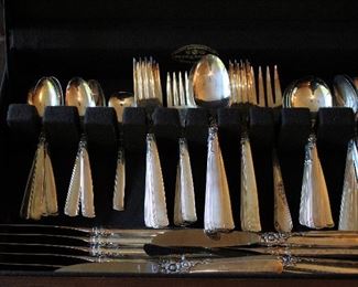 c. 1955 Oneida silver plate Gay Adventure pattern service for 12 with multiple service pieces!