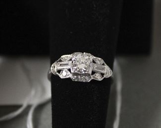 Fabulous diamond and platinum ring, approx. 1/2 carat center stone.