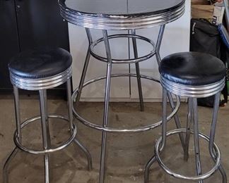 Pub Table With 2 Matching Stools