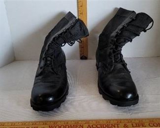 Combat Boots Size 8R