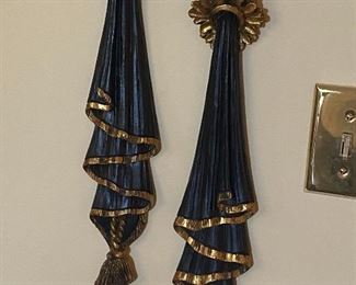 17” x 4” w 
Gold Leaf Wall Sconces 50.00