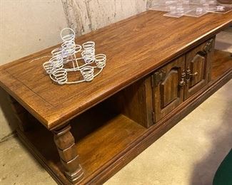 70'S COFFEE TABLE