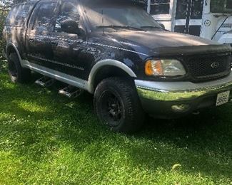Black truck: 2002 Ford F-150 v8 Lariat super crew cab, 4WD, w bed cap. 143k miles. $9,995
offers only message me directly. Calls will be made Saturday Oct 2. 