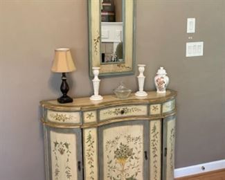 Cute Console With Matching Mirror