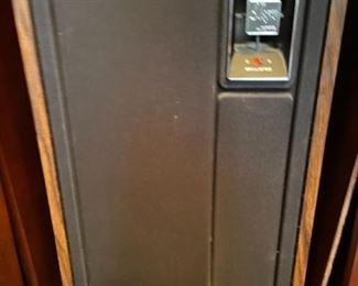 2 Vintage Allegro By Zenith Stereo Speakers