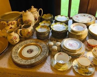many fine early porcelain bowls, cups, plates, servers etc