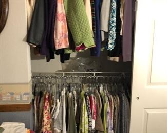 Brand new barely used clothing