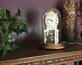 Howard Miller Anniversary Clock 