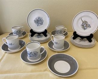 Susie Cooper of the Wedgwood Group China Dessert Set