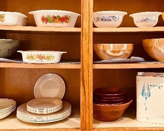 Fire King, Anchor Hocking, Flour & Sugar Tins, Corning Ware, Vintage Pyrex 443 (2.5 qt) 