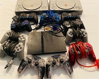 PlayStation 1 (One / I) & 2 PS2 (Two / II) Controllers , Memory Cards 