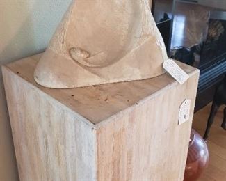 Pedestal, rare pottery