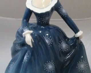 82x - Royal Doulton "Fragrance" Figurine 6L x 8-1/2Tall
