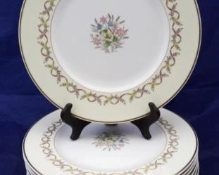 242 - Set of 12 Wedgwood "Sandringham" Plates 11" round
